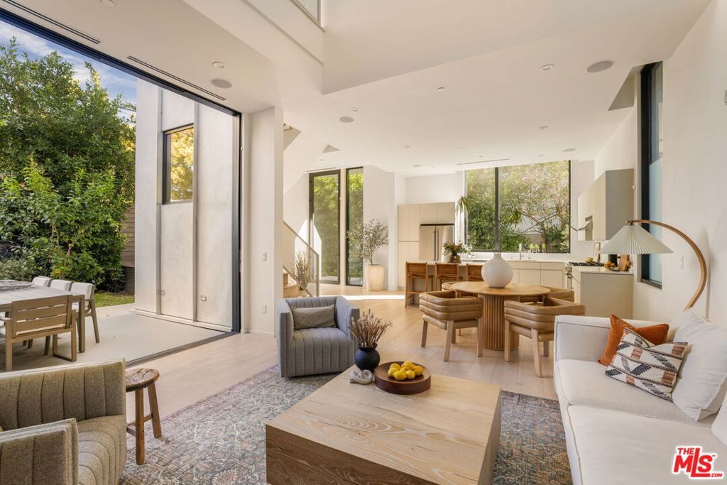 Photo of Listing #26659875