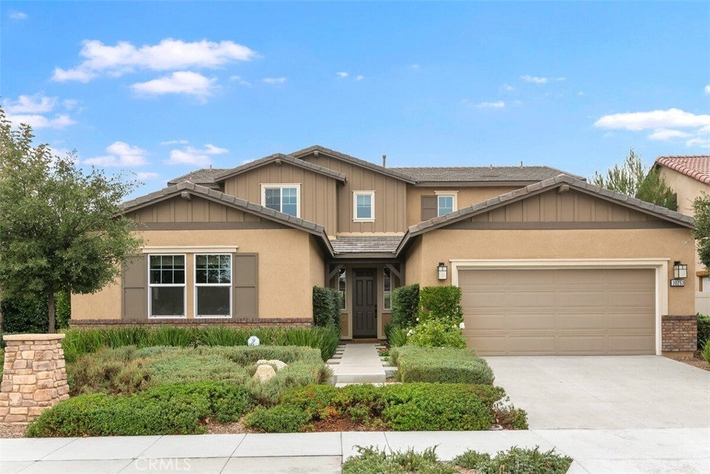 Photo of Listing #IV26046523