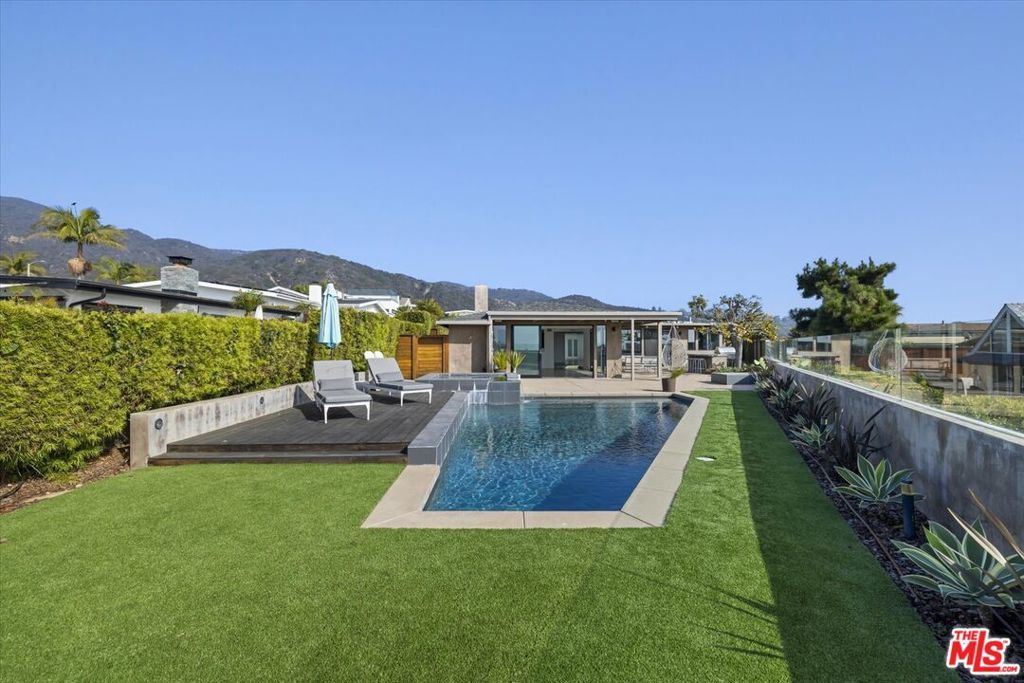 Photo of Listing #26661203