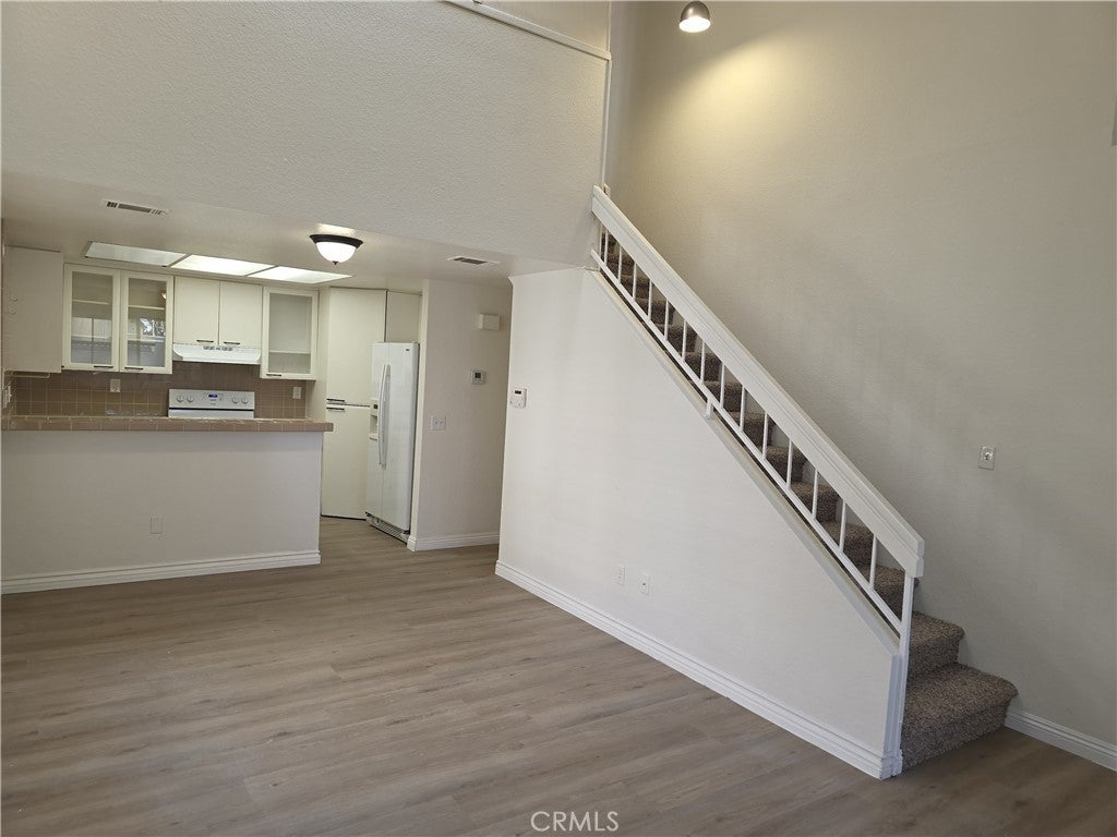 Photo of Listing #OC26033010