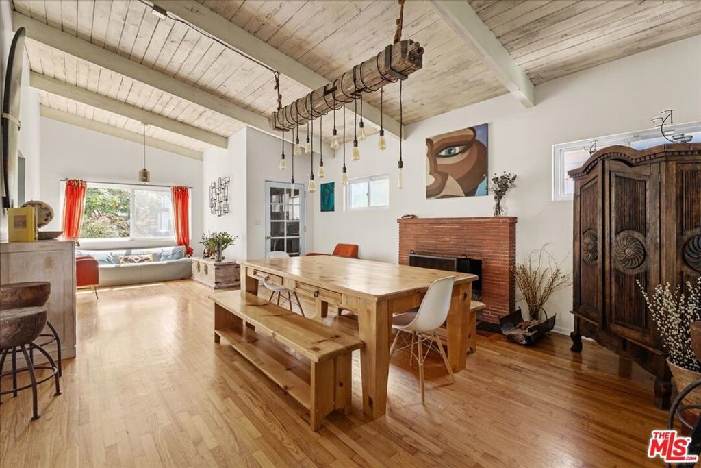3612 Greenwood Avenue, Los Angeles