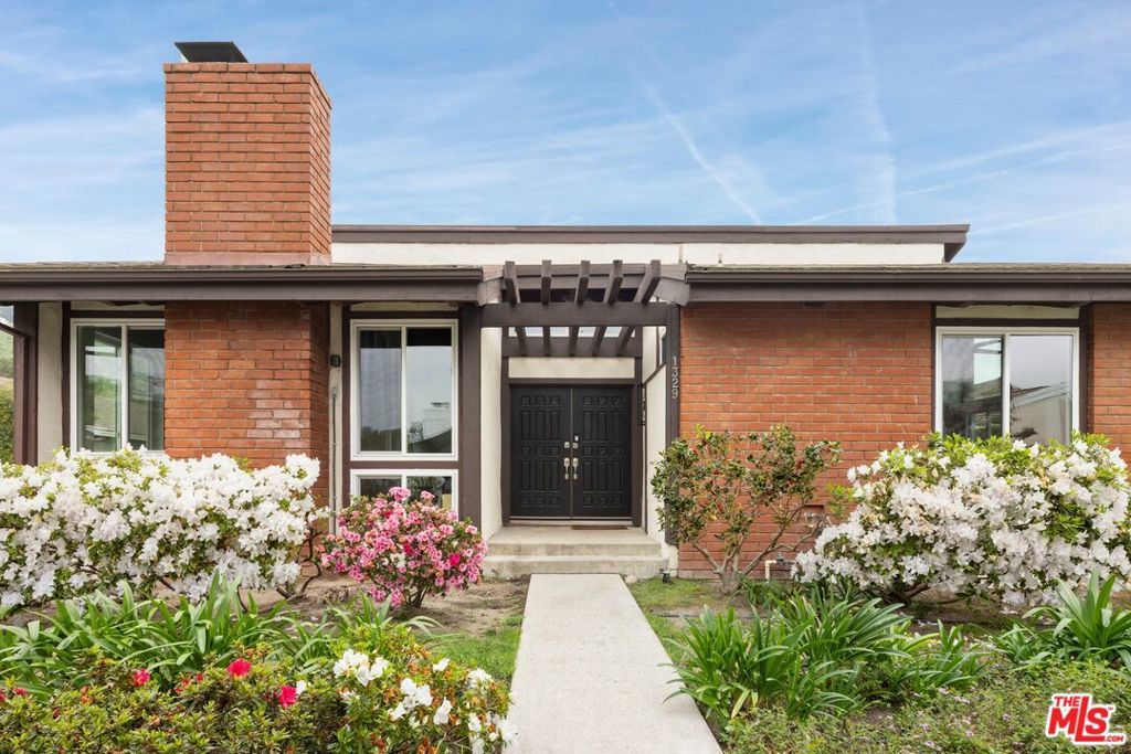 Photo of Listing #26661519