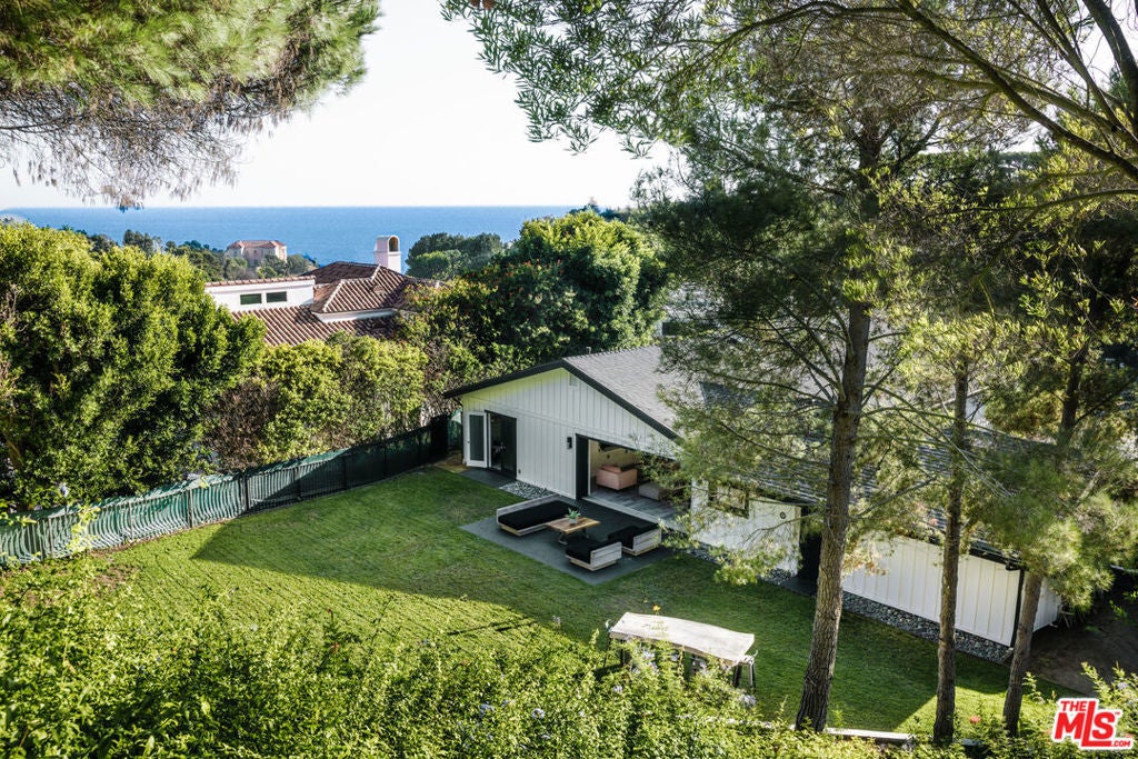 Photo of Listing #25625275