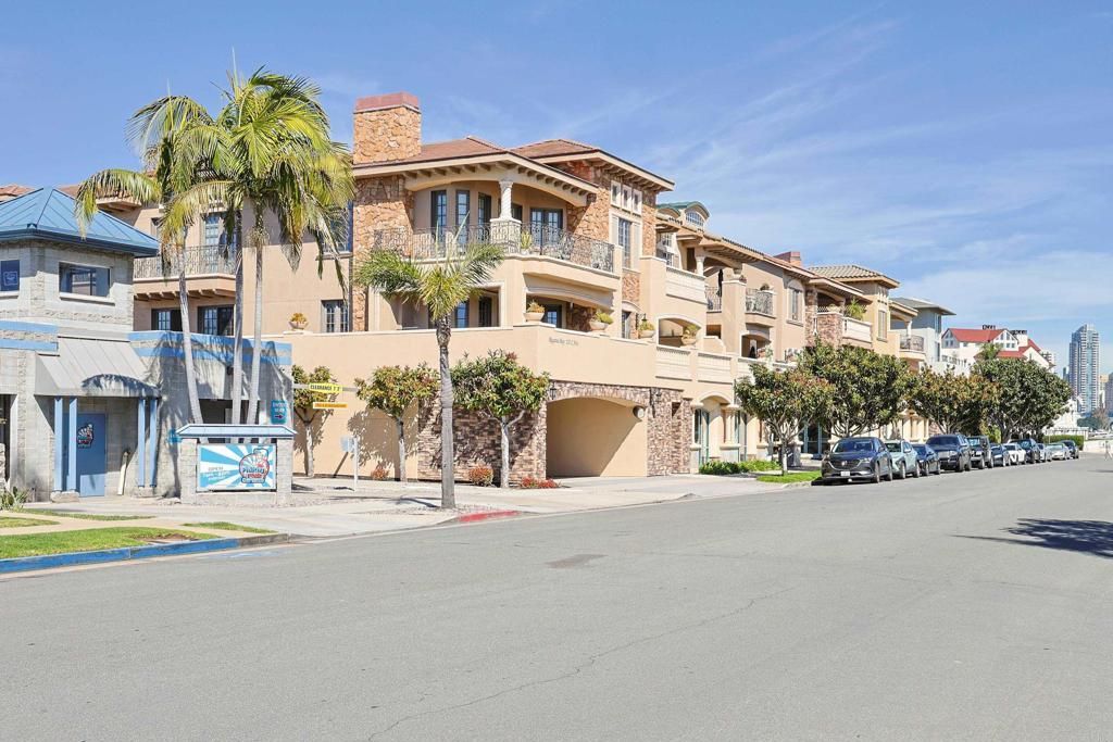 120 C Avenue # 201, Coronado