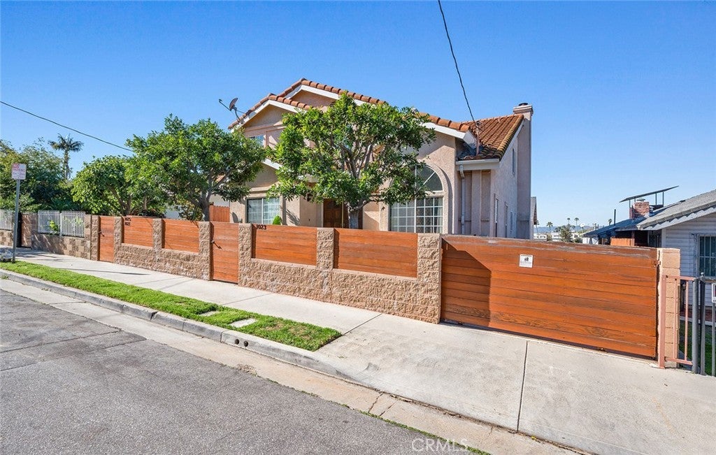 Photo of Listing #IN26053048