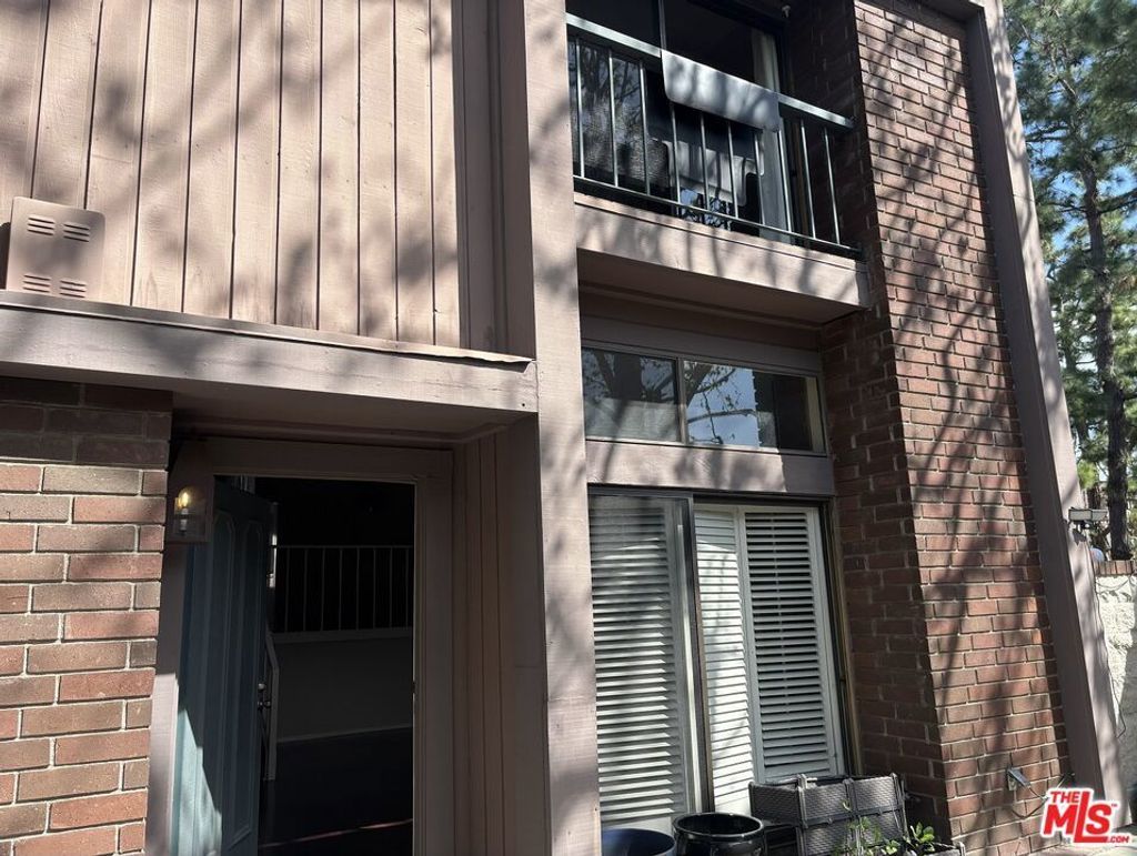 4541 Alla Road # 5, Marina Del Rey