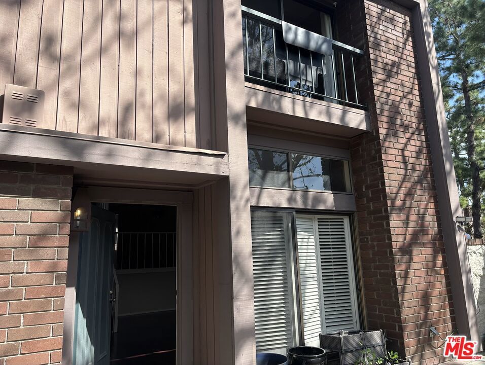 Photo of Listing #26662953