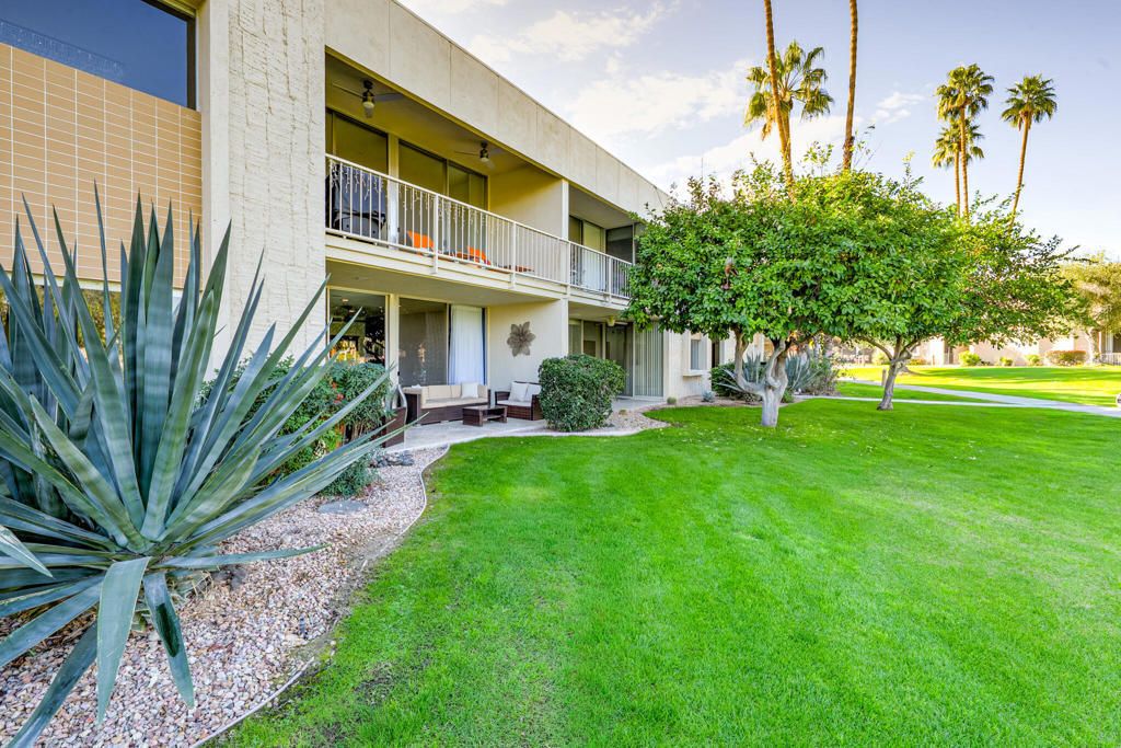 449 Desert Lakes Drive, Palm Springs