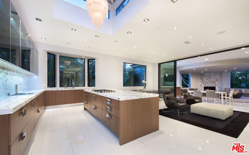 Photo of Listing #26663261