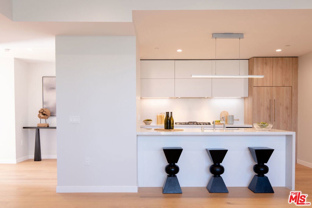 Photo of Listing #26663067