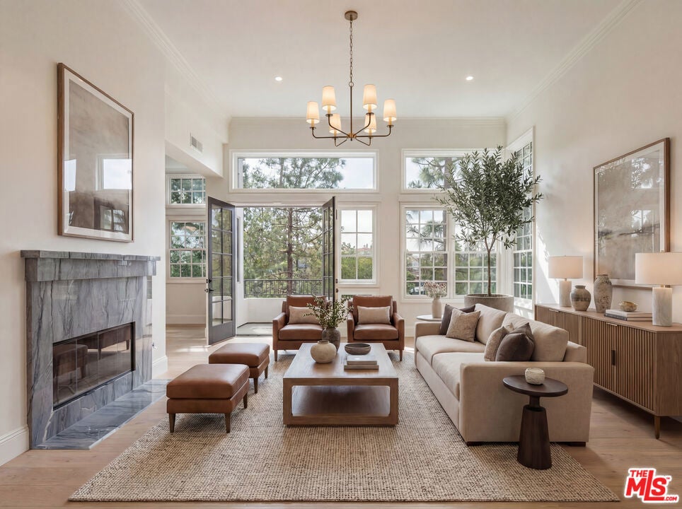 Photo of Listing #26663133