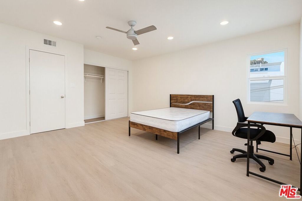 1189 W 36th Place # 3, Los Angeles
