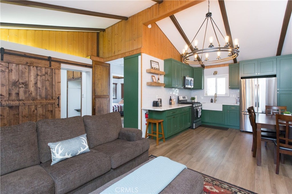 Photo of Listing #CV26055054