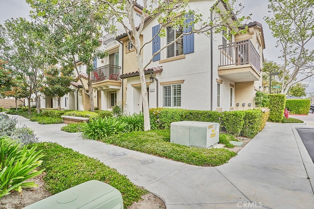 Photo of Listing #IV26056481