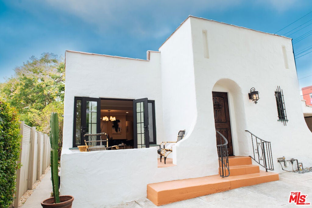 Photo of Listing #26664847