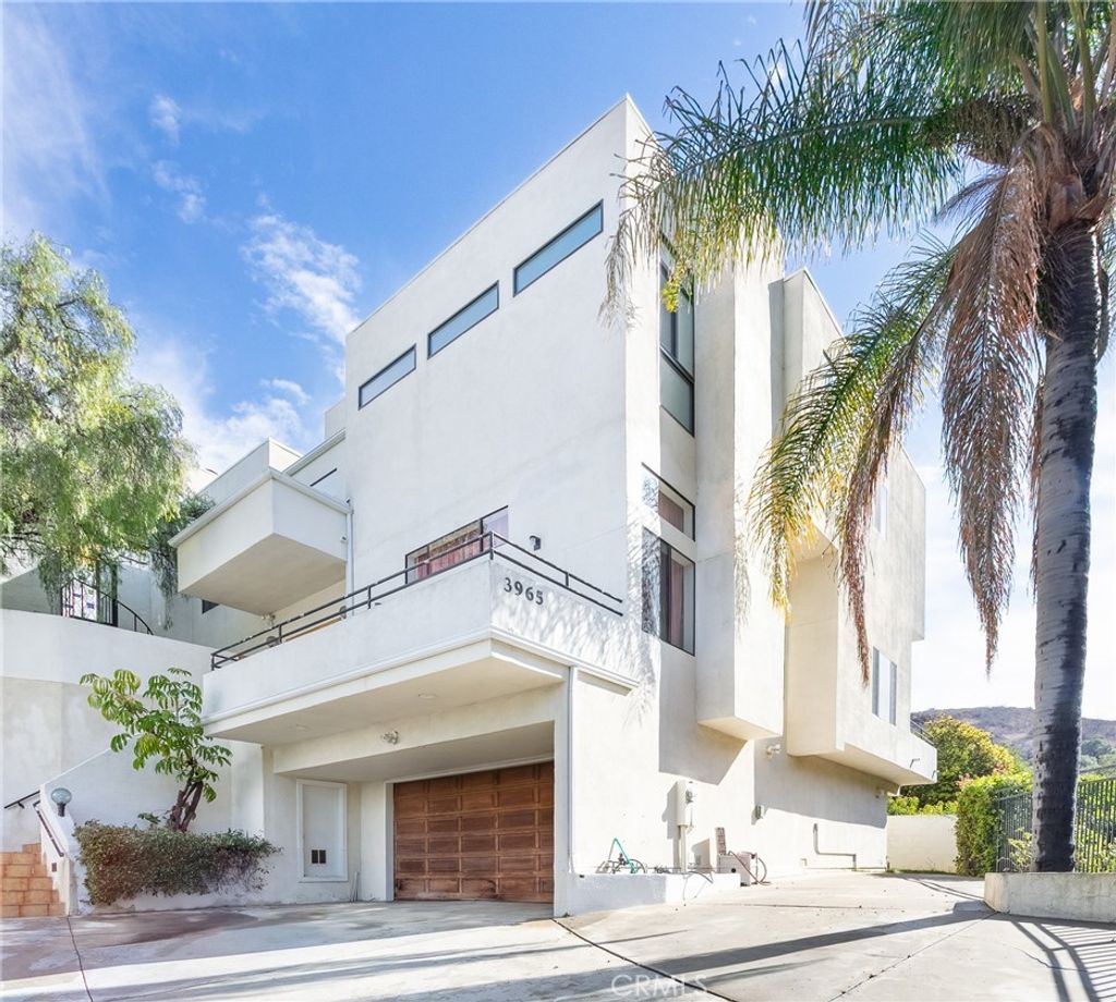 3965 Alta Mesa, Studio City