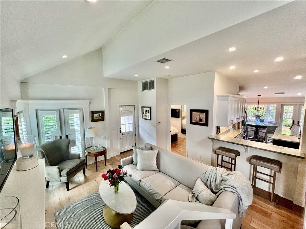 Photo of Listing #LG26057515