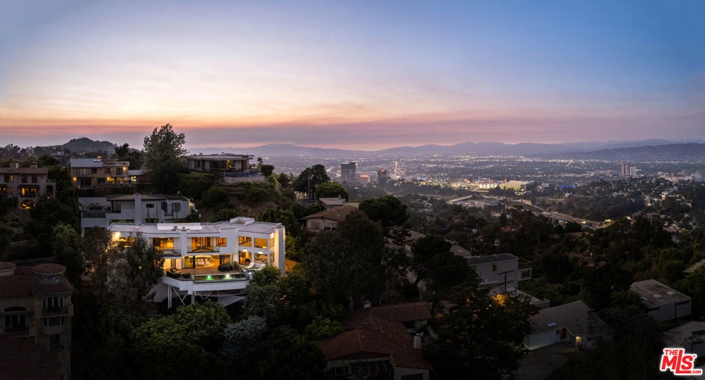 Photo of Listing #26665147