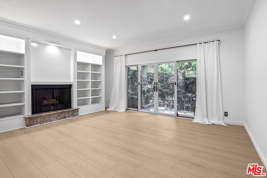 Photo of Listing #26665801