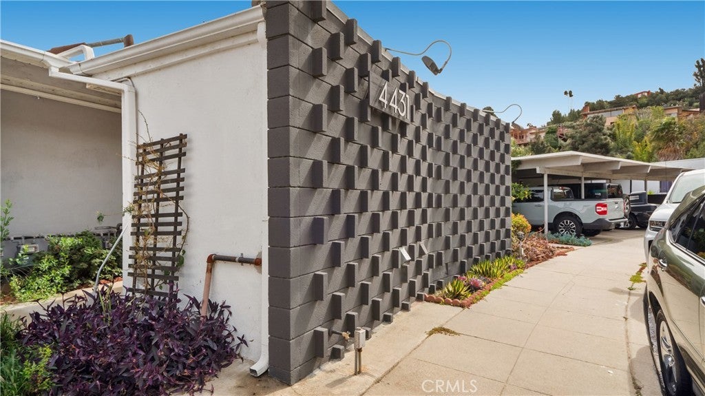 Photo of Listing #DW26058622