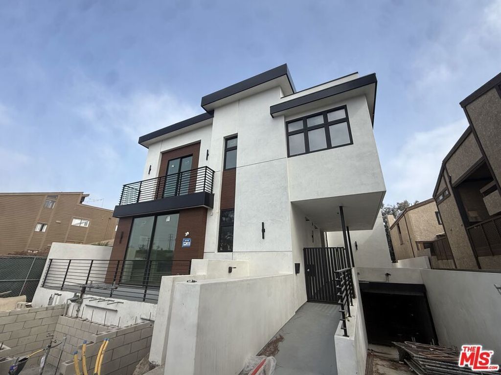 3846 Bentley Avenue # Unit 2, Culver City