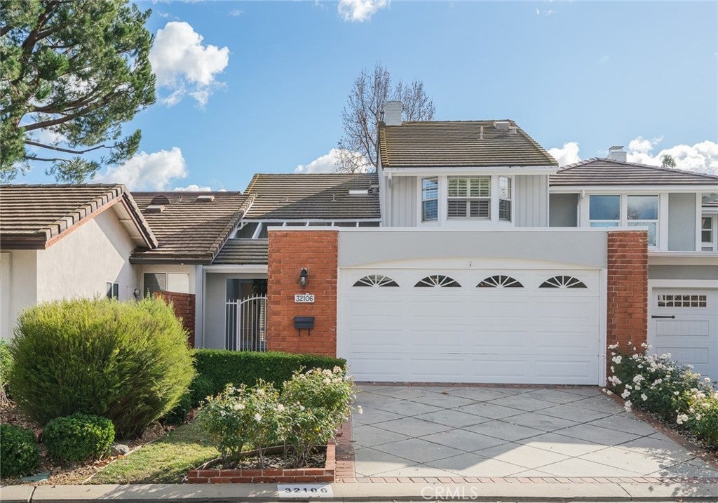 Photo of Listing #SR26055447