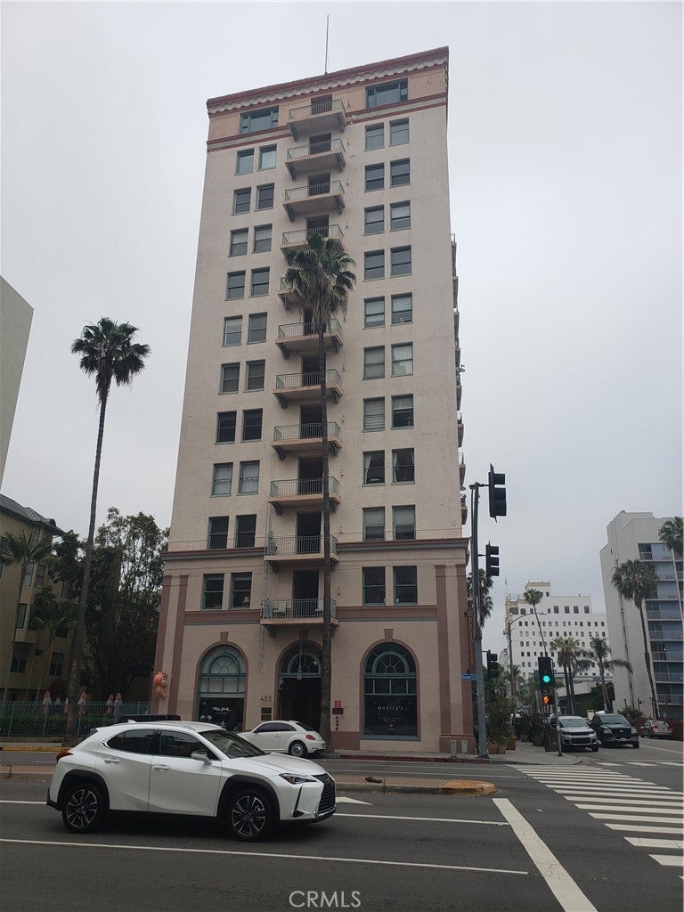 Photo of Listing #IV26059350