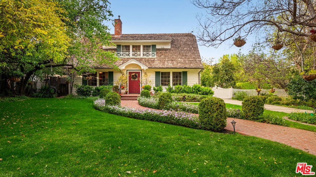 Photo of Listing #26666275