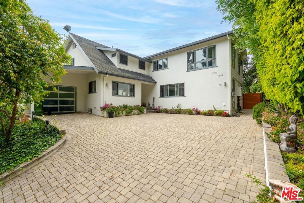 Photo of Listing #26666815