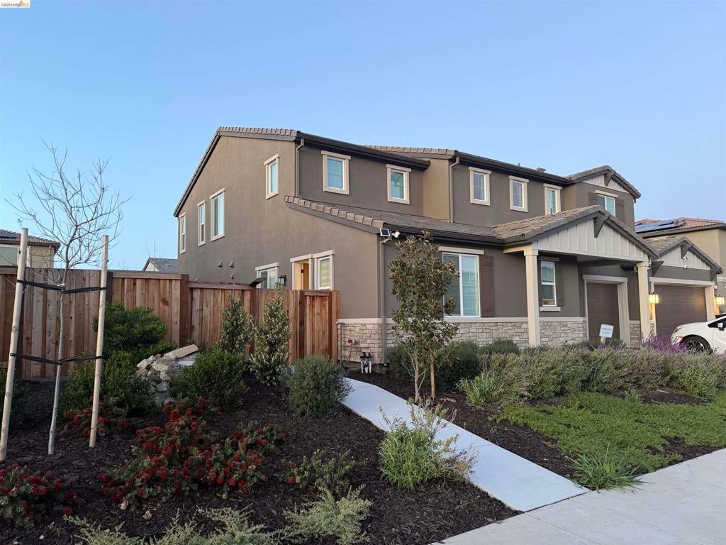 Photo of Listing #41127839