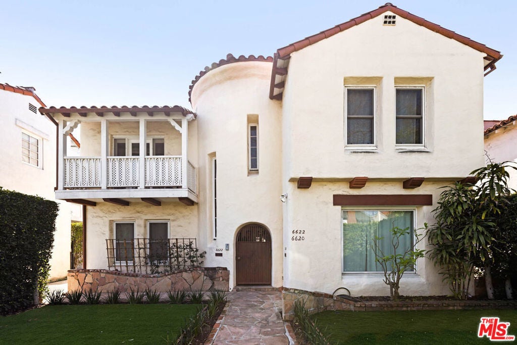 Photo of Listing #24429935