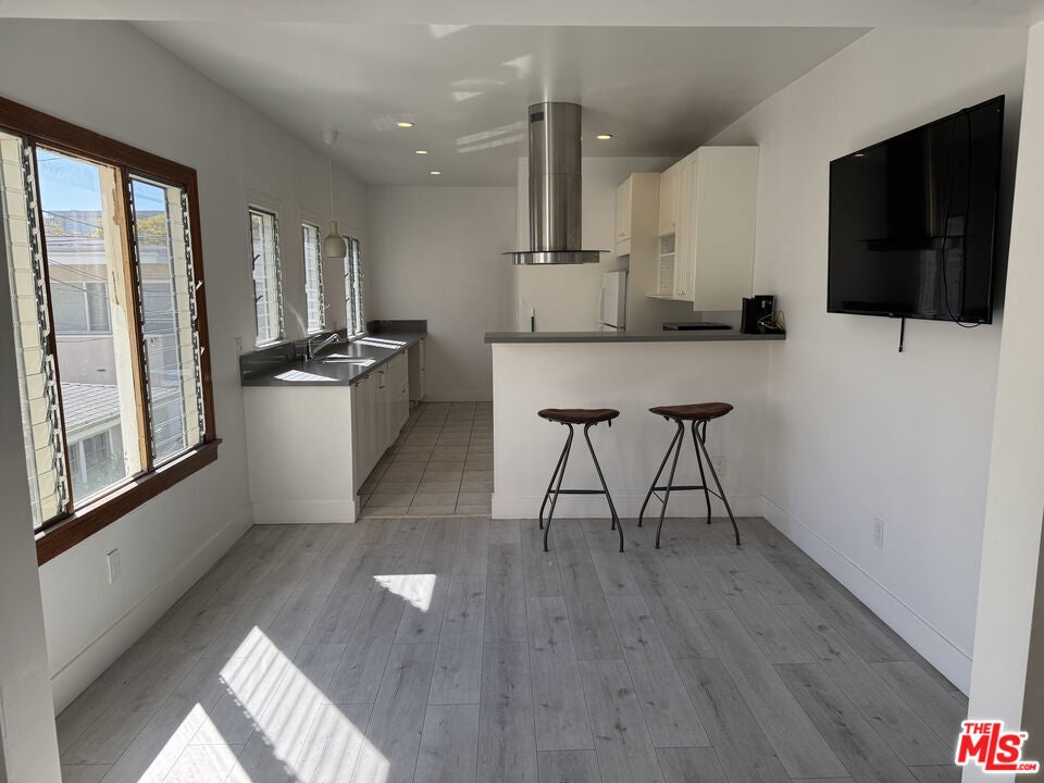 Photo of Listing #26667095