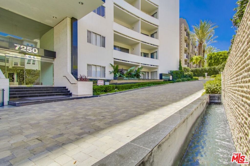 Photo of Listing #26667597