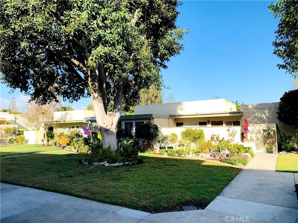 Photo of Listing #OC26060120