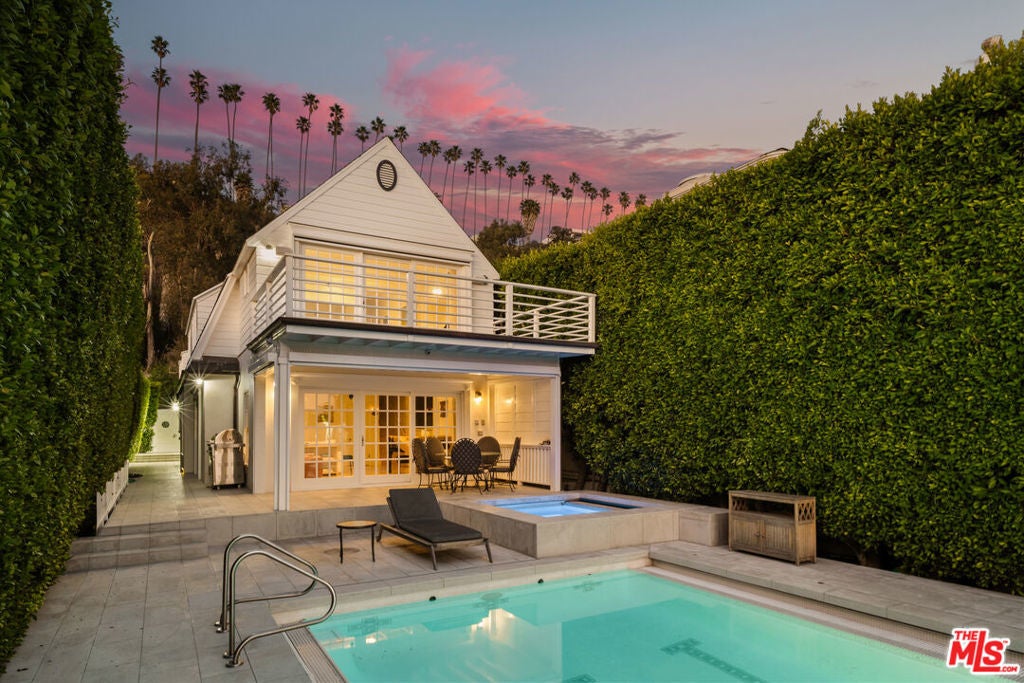 Photo of Listing #26667853