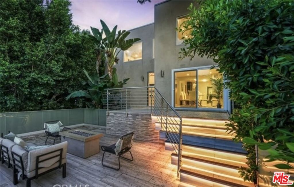 Photo of Listing #26667905