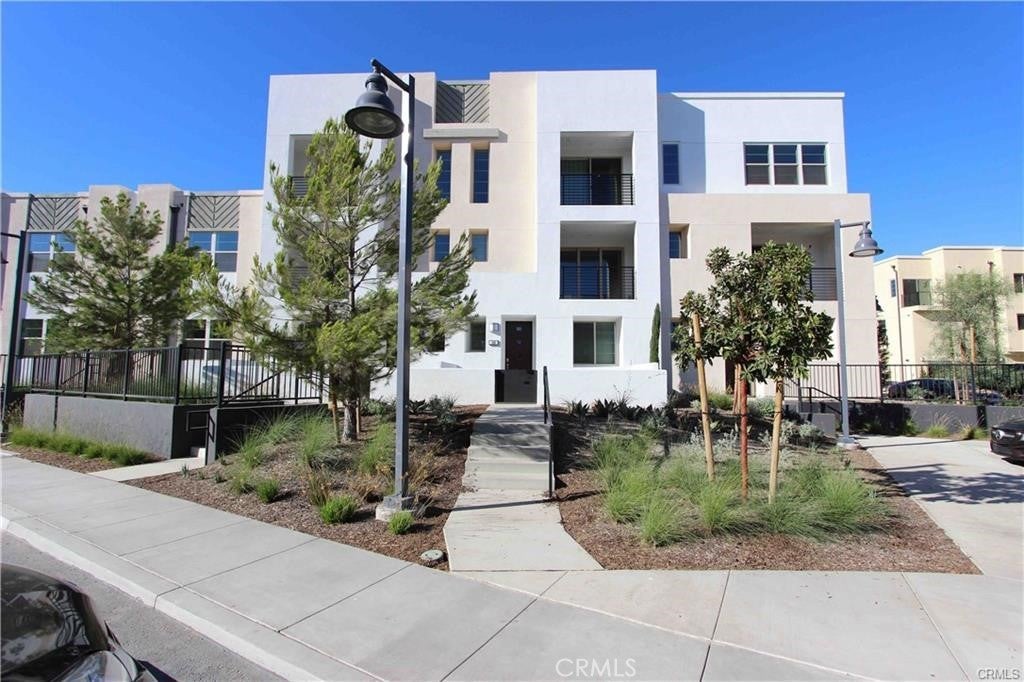 Photo of Listing #OC26061870