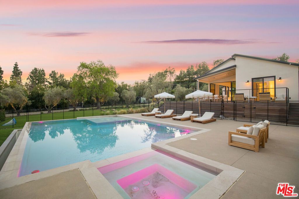 1754 Lechusa Road, Malibu