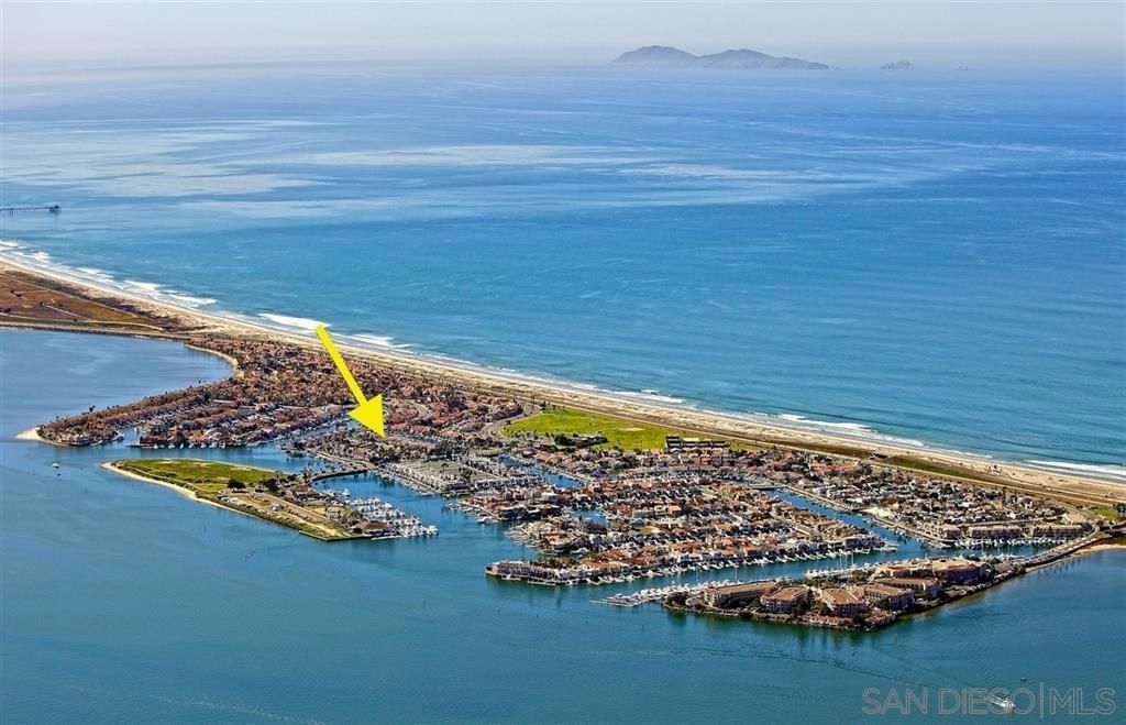 80 Kingston, Coronado