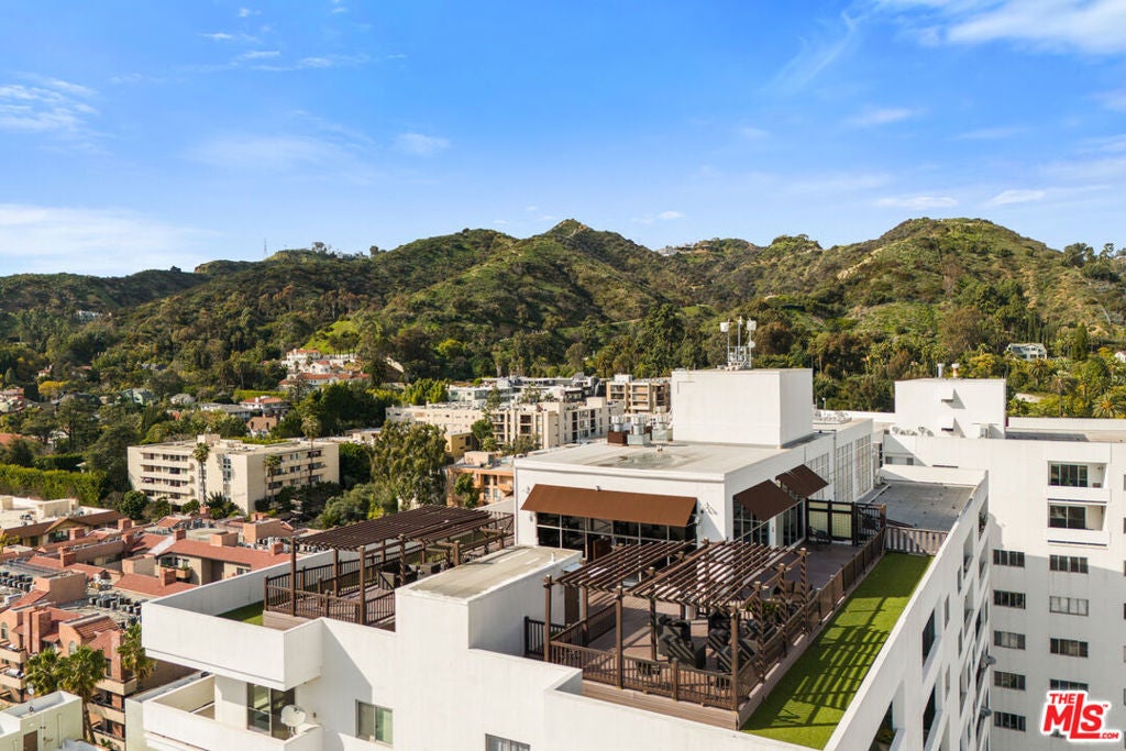 Photo of Listing #26667727