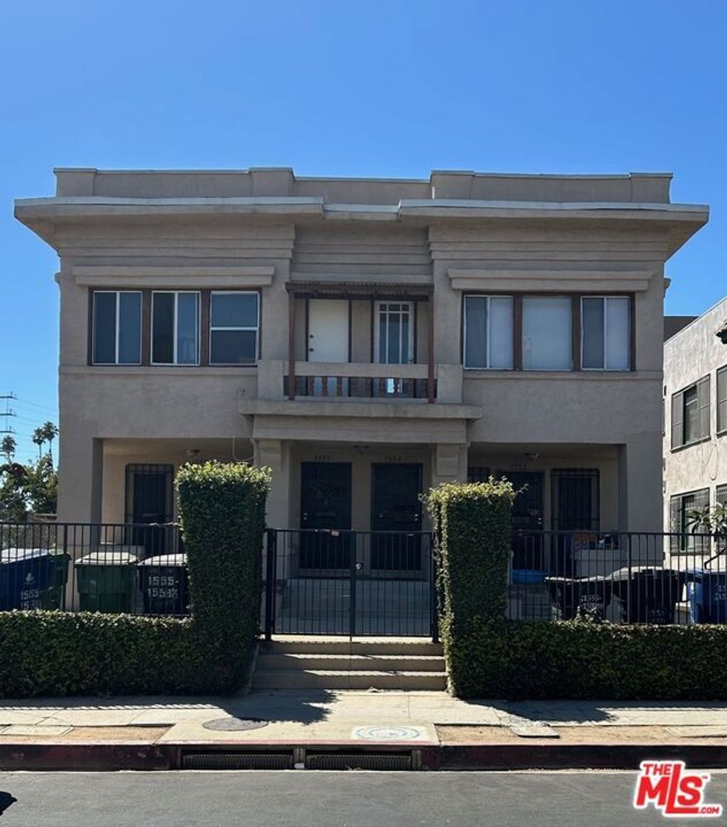 1555 6th Avenue # 1/2, Los Angeles