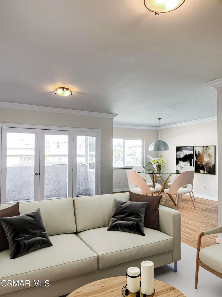 Photo of Listing #226001344