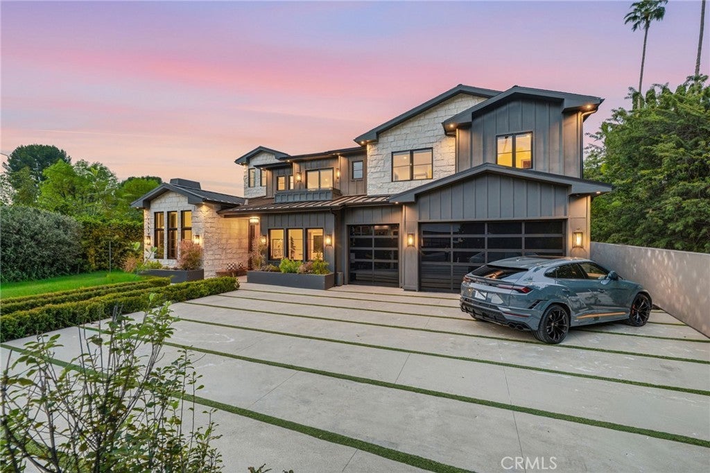 Photo of Listing #SR26062610