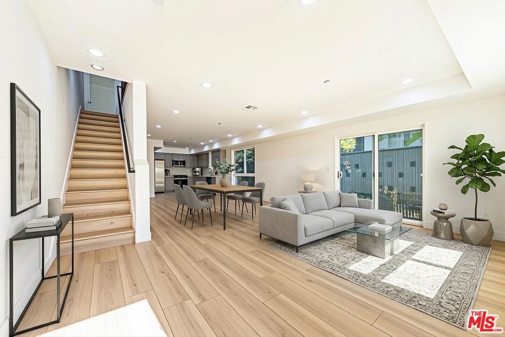 Photo of Listing #26668727