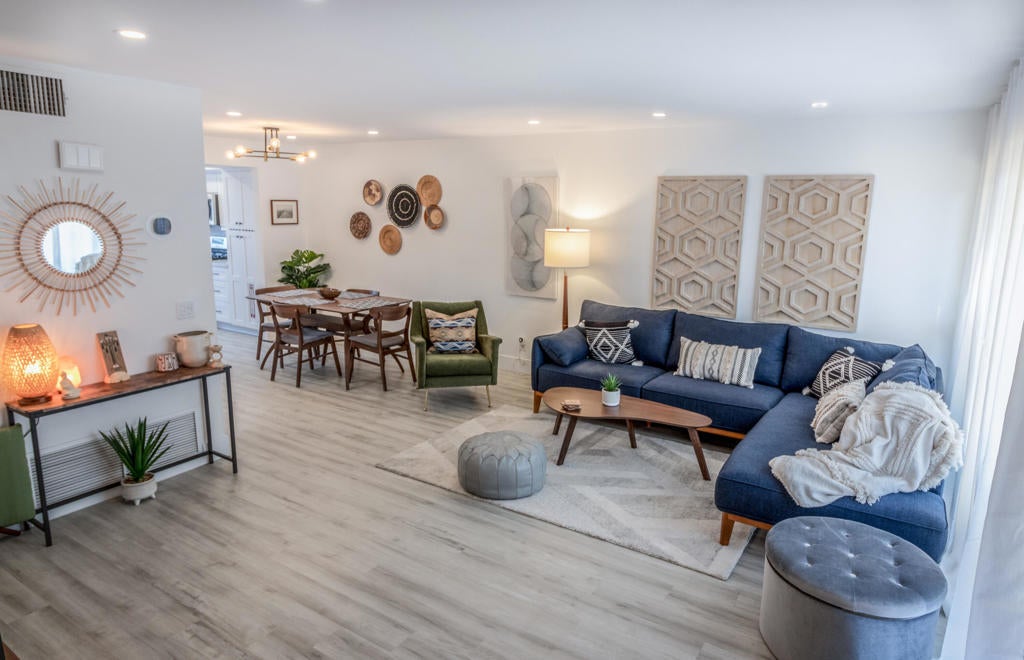 Photo of Listing #219145315DA