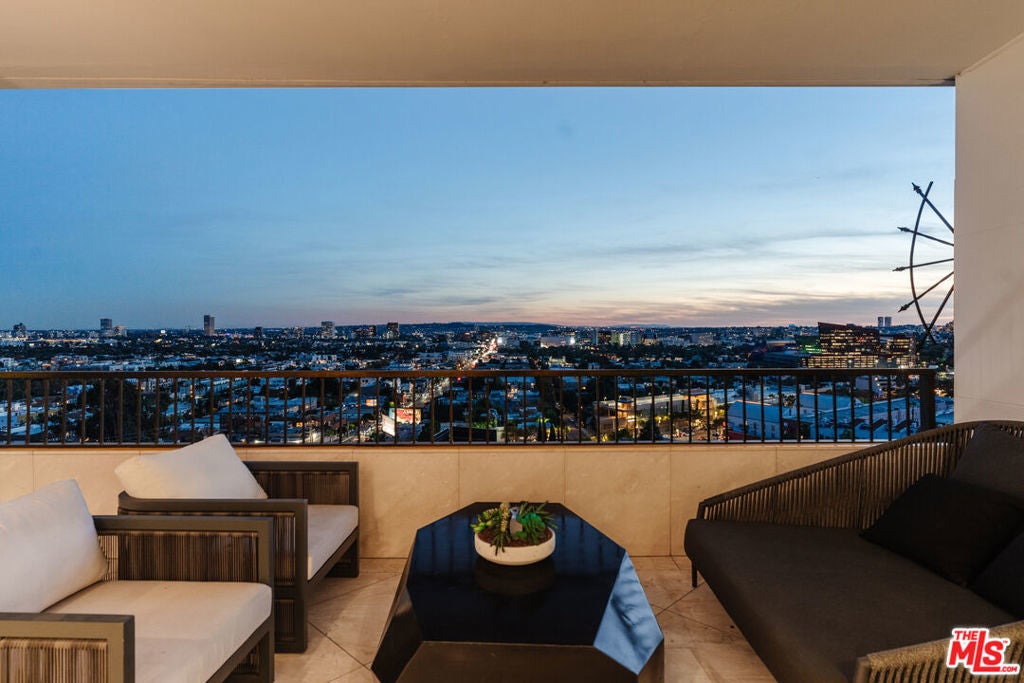 Photo of Listing #26668007