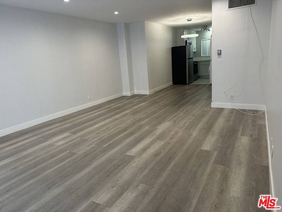 Photo of Listing #26669089