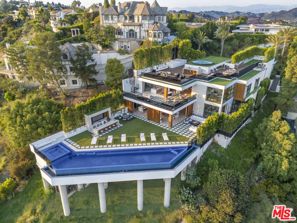1033 Somera Road, Los Angeles