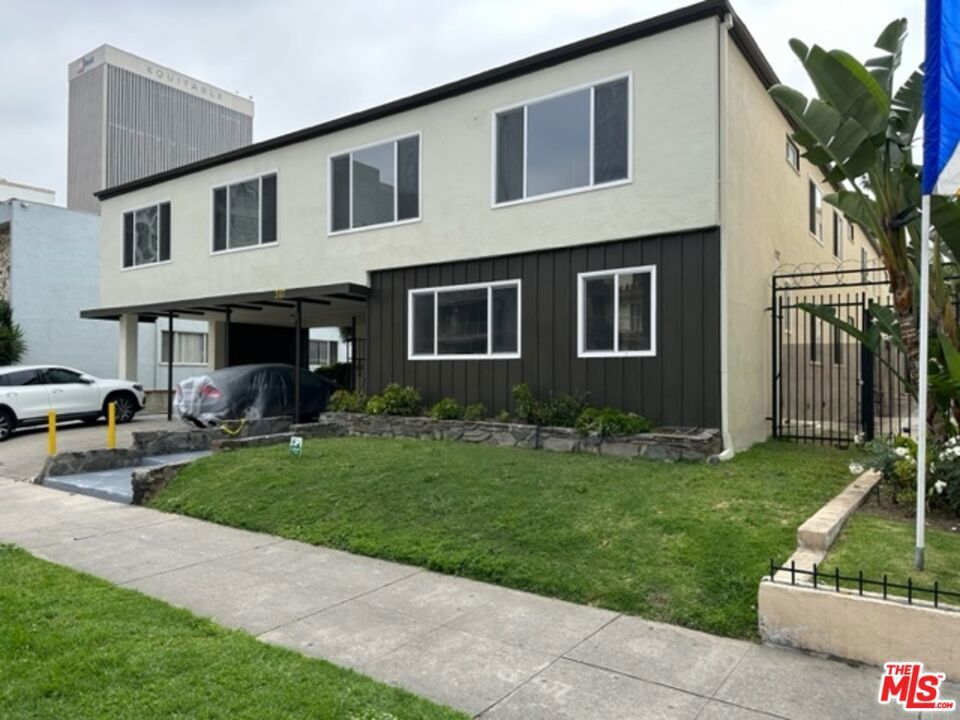 Photo of Listing #26669331