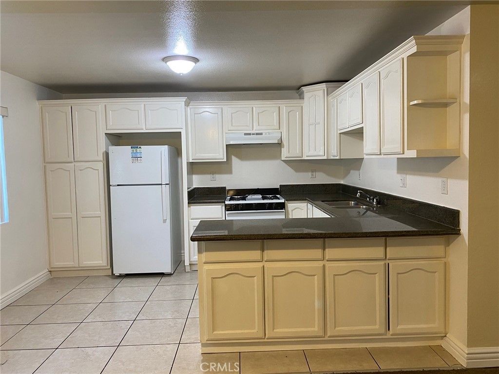 650 E 81st Street, Los Angeles
